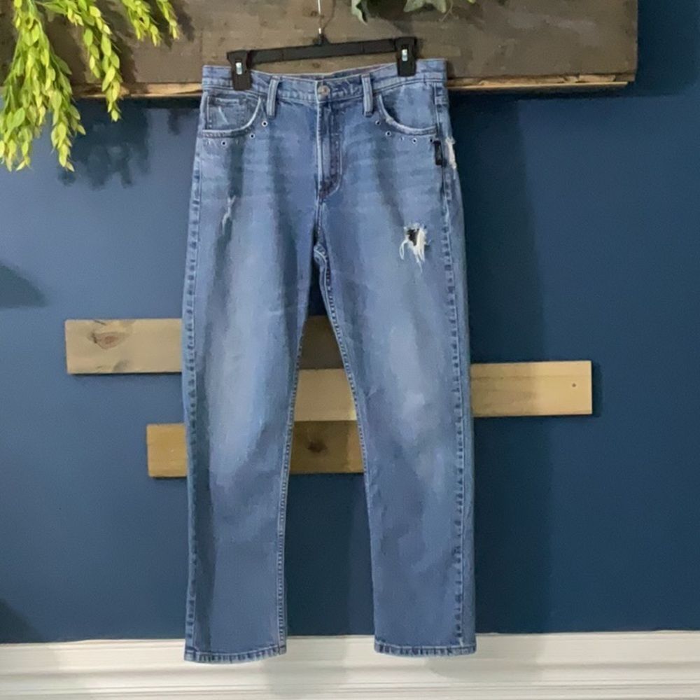 Silver Jeans Classic Blue Straight Leg Denim Frisco 27/28